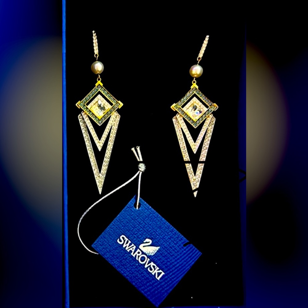 NWT SWAROVSKI limited edition Gatsby Pearl with Blue and Clear Crystal Earrings